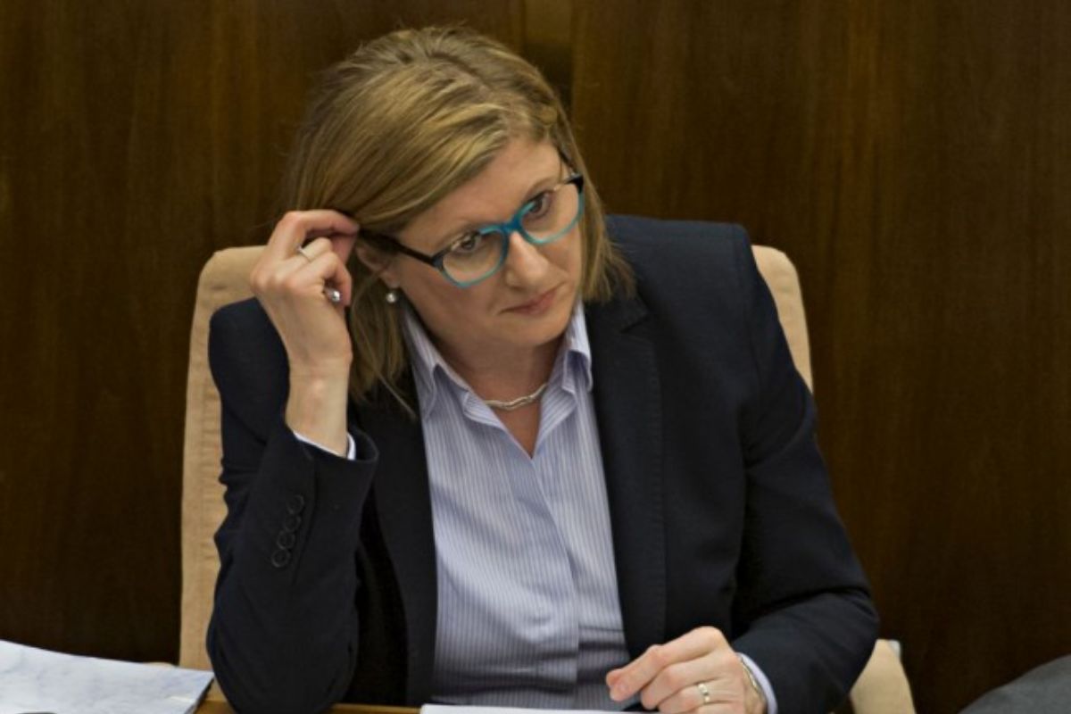 Návšteva europoslancov na Slovensku je podľa ministerky pôdohospodárstva zbytočná a nič nerieši