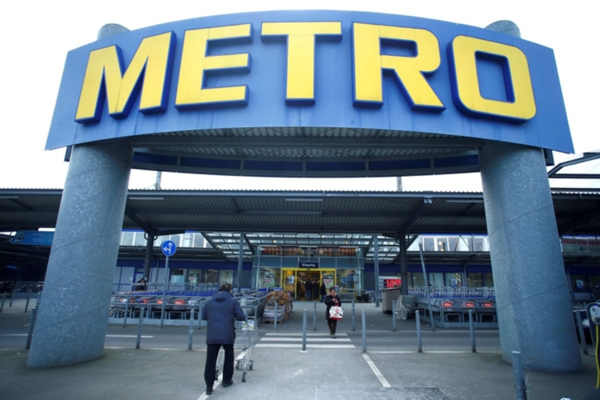 Křetínský s Tkáčom majú na dosah obchody Metro