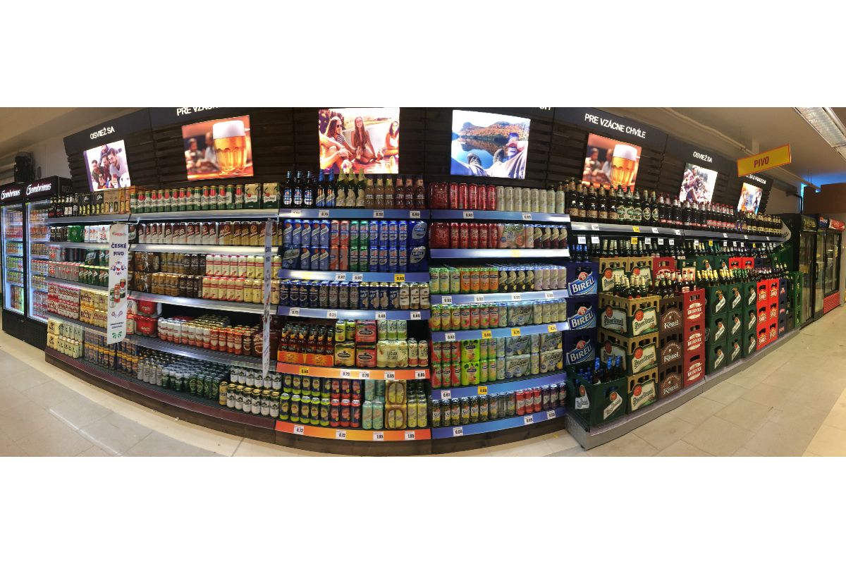 Stačí upratať v regáloch