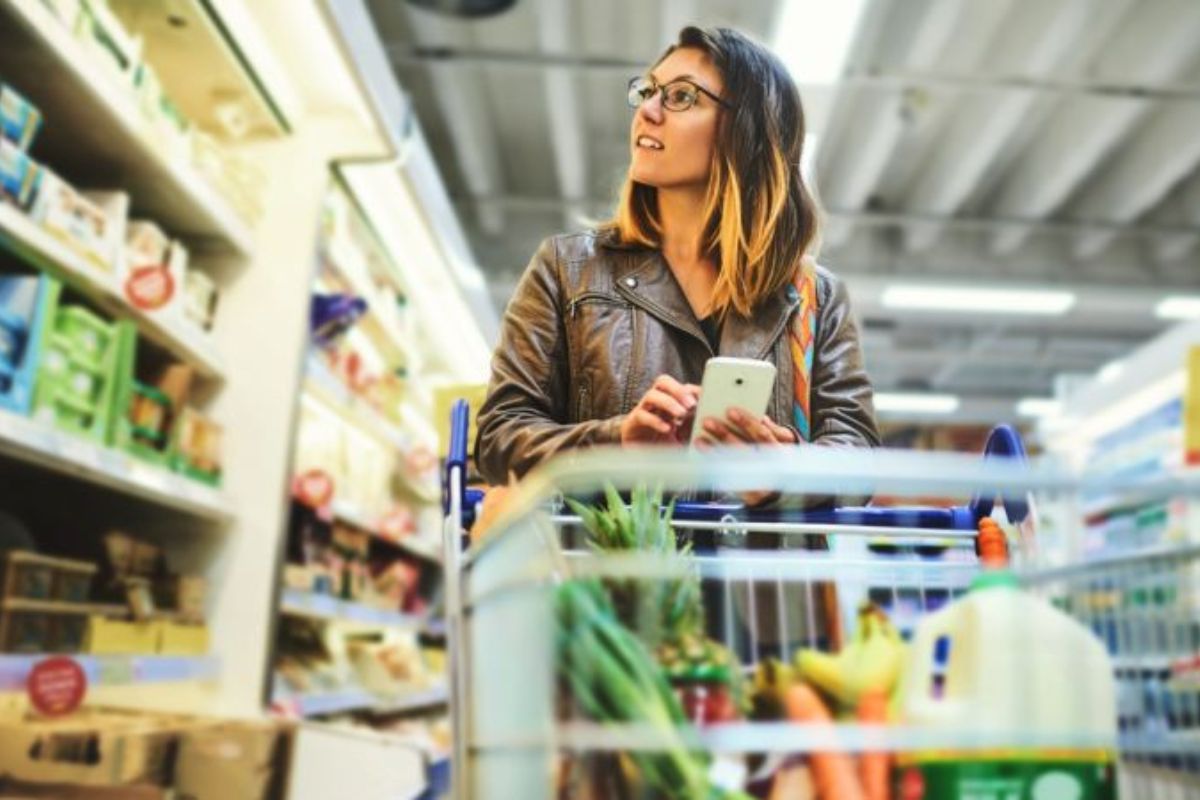 Príde veľké zvyšovanie cien potravín. Zdražie chlieb, rožky aj bravčové