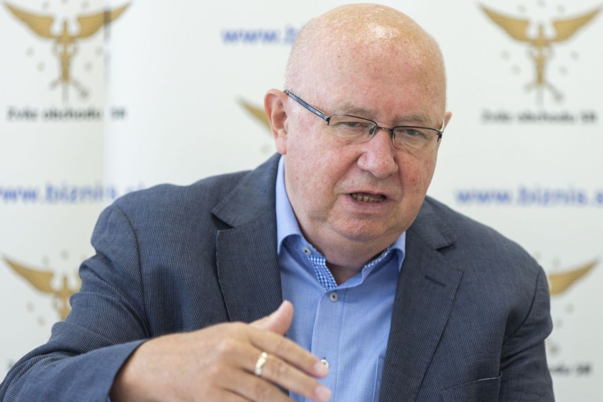 Prezident Zväzu obchodu o meraní teploty: Zamestnanci predajní to robiť odmietajú, nemôžeme ich nútiť