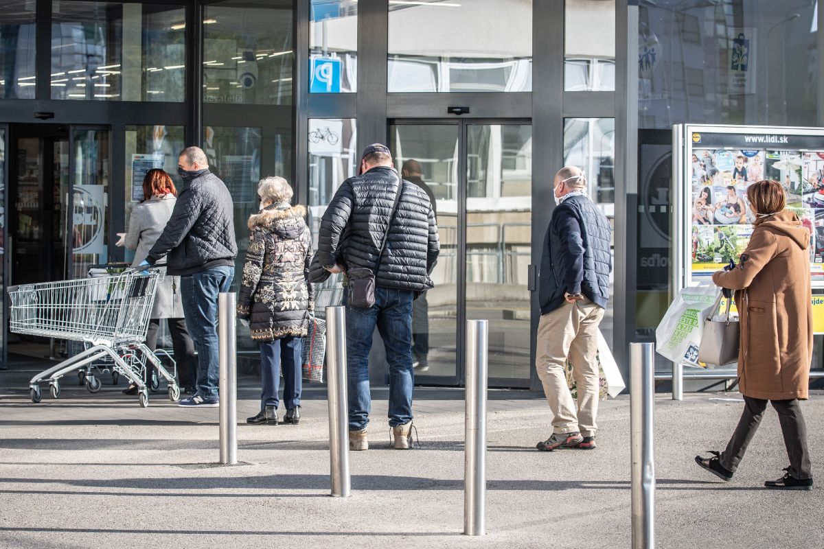 Obchodníci nemajú jednotný názor na nedeľné zatvorenie prevádzok