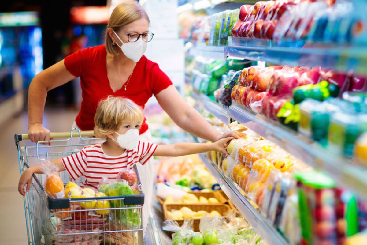 Menej odpadu? Potraviny by sa mohli predávať dlhšie