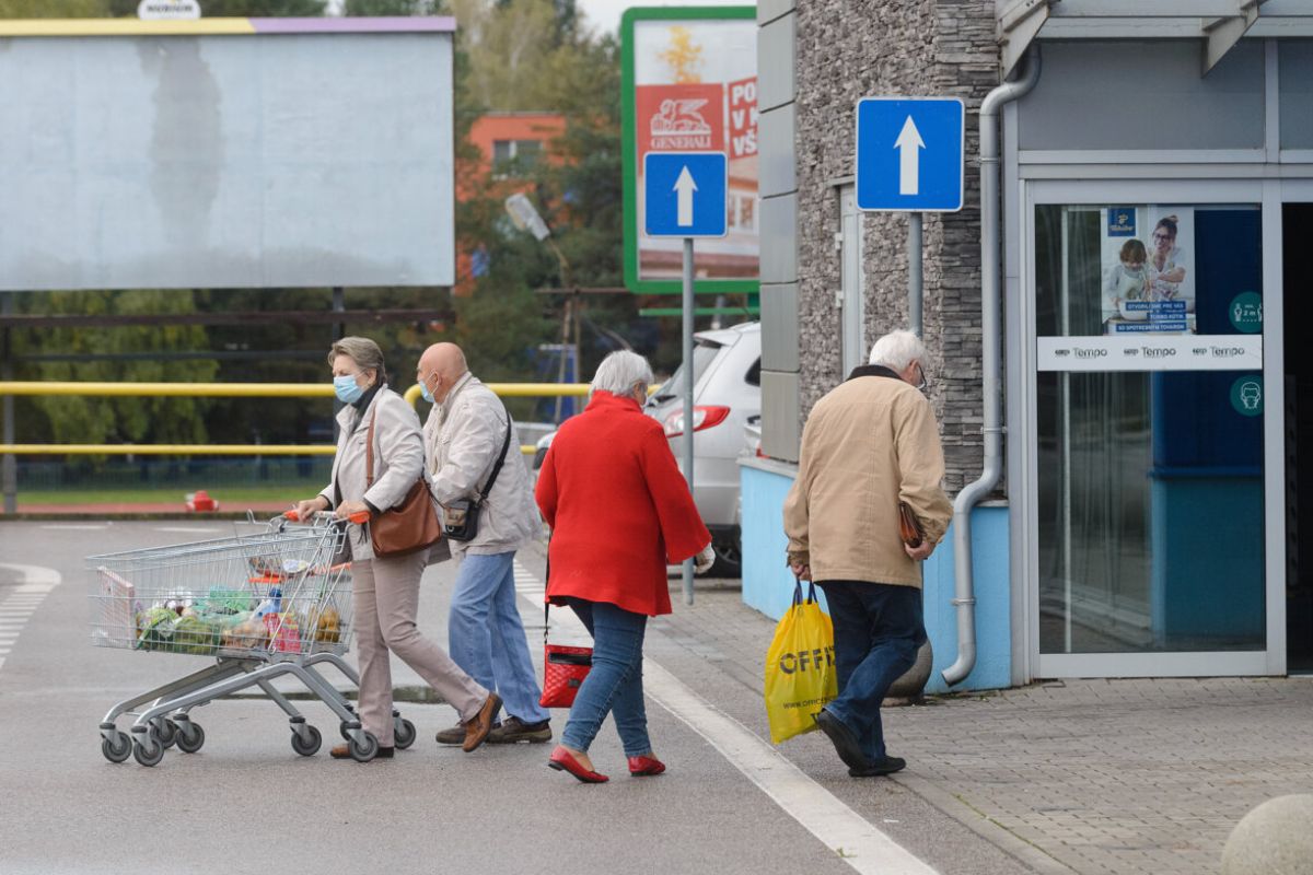 Metre kvária zákazníkov i obchodníkov