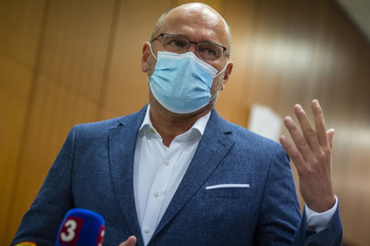 Žiadajú otváranie obchodov