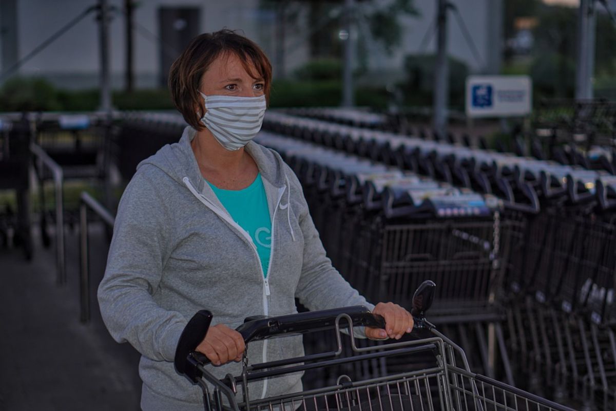 Krajina sa otvára. Zatiaľ robíme len opatrné kroky